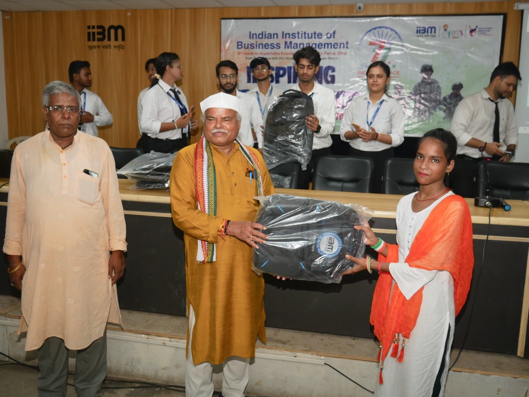 IIBM Celebrates Independence Day 2024 with Patriotism and Community Spirit
